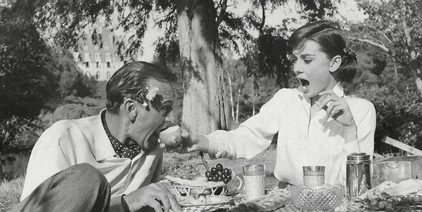Audrey Hepburn picnic